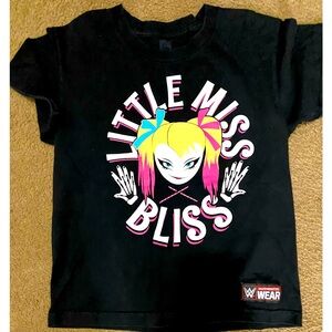 Gently used girls t-shirt